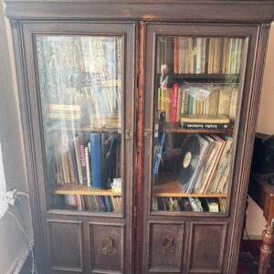 Stara biblioteka / witryna dwudrzwiowa – przeszklona, pierwsza połowa XX wieku