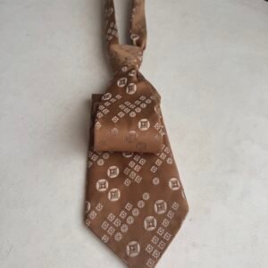Yarn Ties – męski krawat vintage Made in England, geometryczny wzór, lata 70.–80.