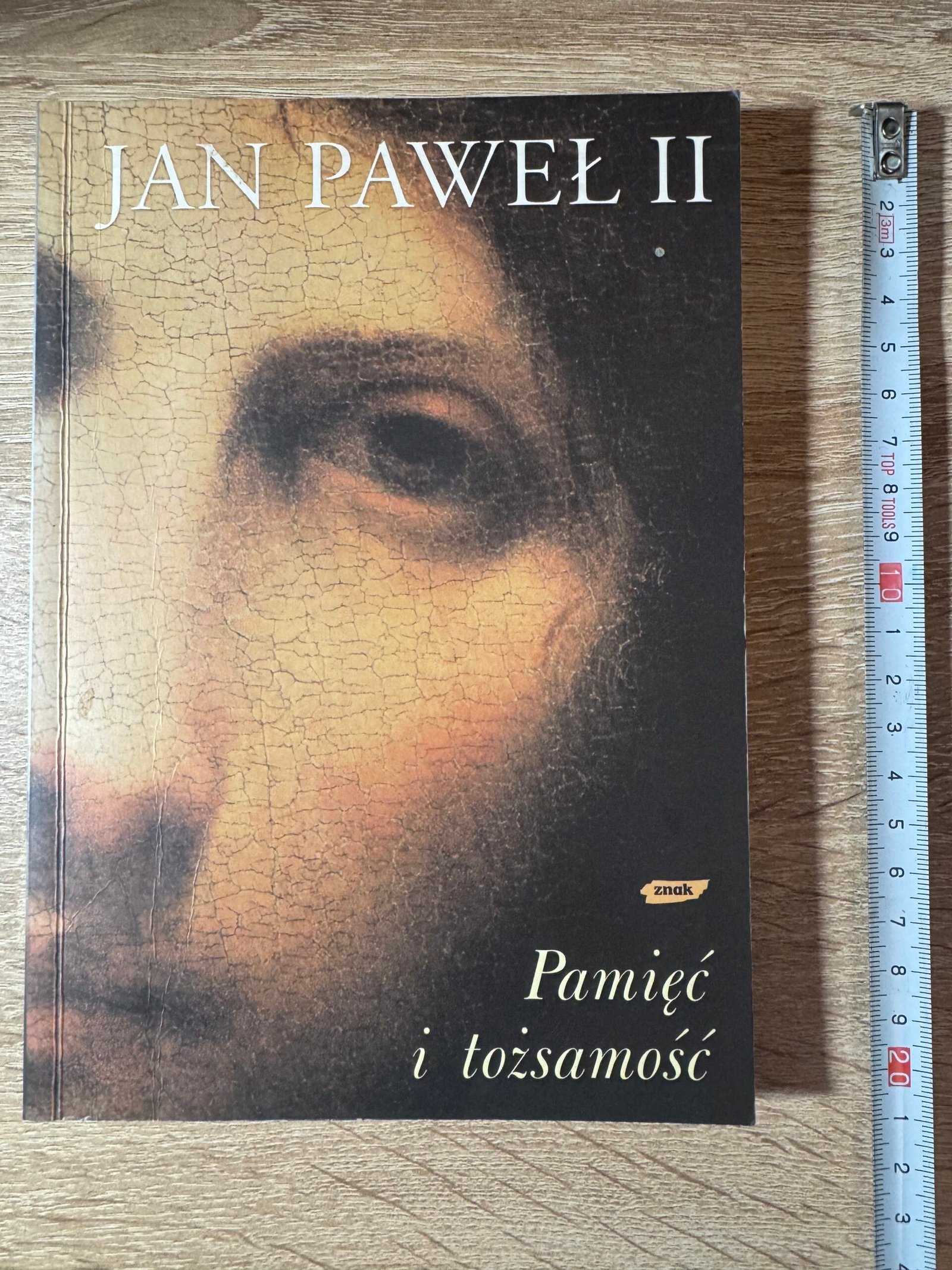 Jan Paweł II – Pamięć i tożsamość. Rozmowy na przełomie tysiącleci – Znak 2005